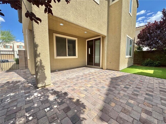 Building Photo - 5861 Sleepy Willow St