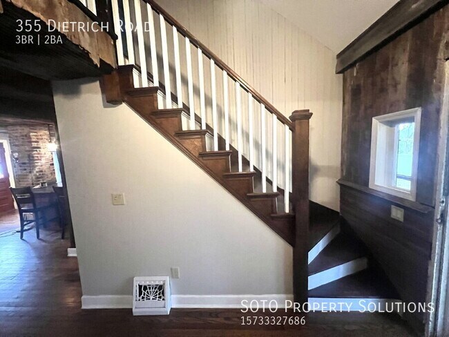 Building Photo - 355 Dietrich Rd