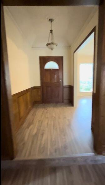Building Photo - 901 Waterview Ln