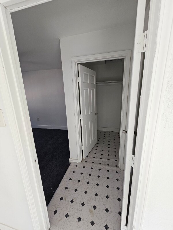 Building Photo - 1726 E Dartmouth St