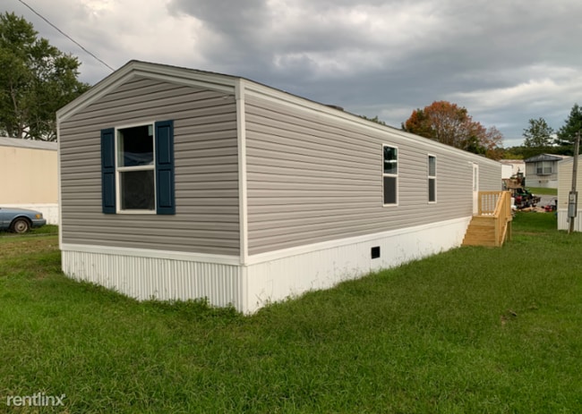 Building Photo - 3 br, 2 bath Mobile Home - 24 Spark Lane