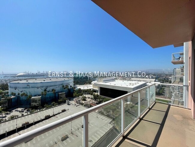 Building Photo - 388 E Ocean Blvd