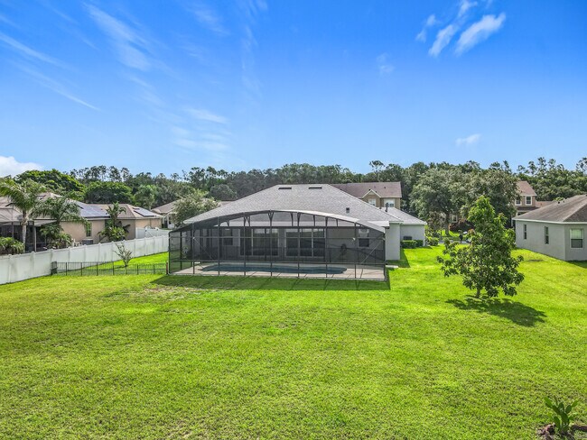 Building Photo - 3731 Peaceful Valley Dr