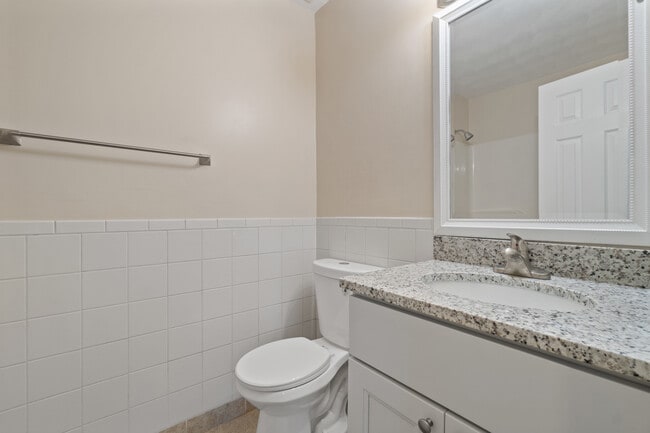 Building Photo - 3305 Portobello Ct