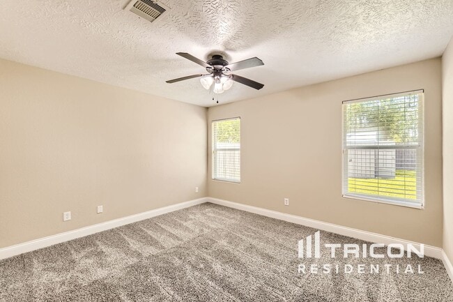 Building Photo - 2516 Redfish Dr