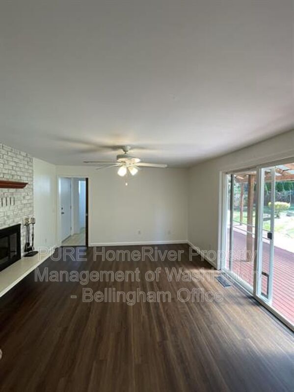 Building Photo - 3910 Pueblo Heights