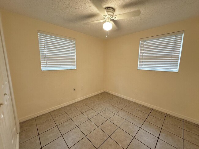 Building Photo - 6039 Corson Ave