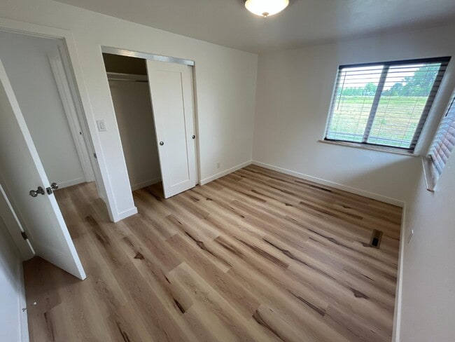 Building Photo - 229 Pennsylvania St