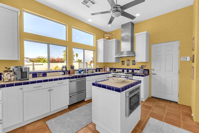 Building Photo - 77440 Calle Ensenada