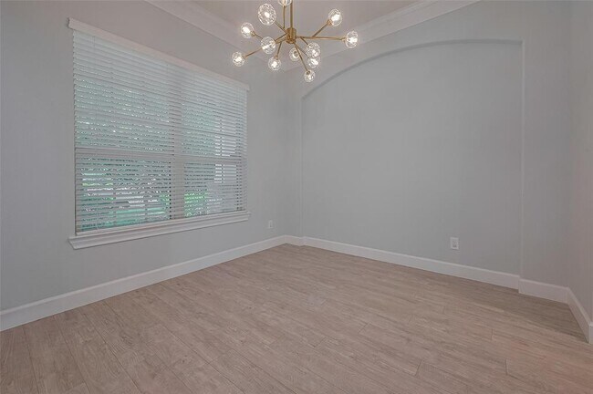 Building Photo - 155 Lindenberry Cir