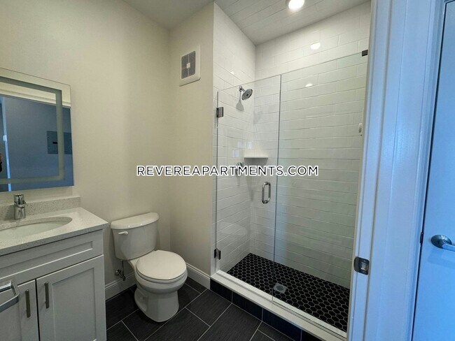 Building Photo - 38 Walnut Ave.