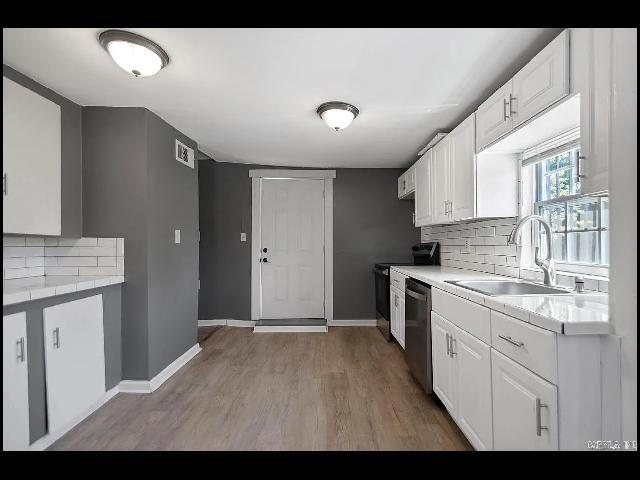 Building Photo - 4322 W 28th St