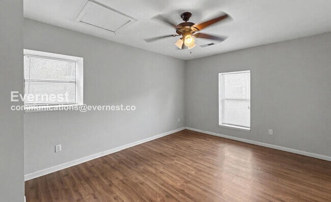 Building Photo - 4517 Sunday Dr