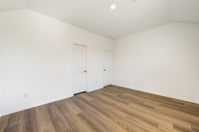 Building Photo - 5511 Downie Draw Ranch Trail