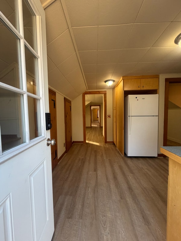 Building Photo - 190 Hoskins Rd