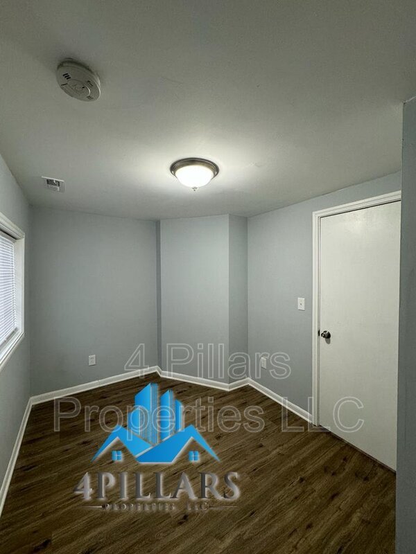 Building Photo - 7300 W 128th Pl