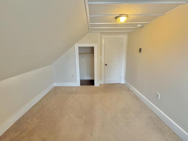 Building Photo - 47 Garrison St