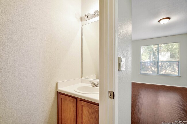 Building Photo - 6319 Big Bend Cove
