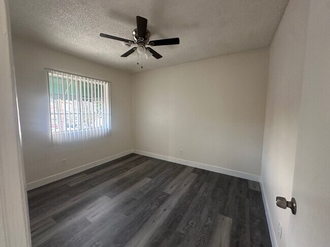 Interior Photo - 111-115 E. Beach Ave.