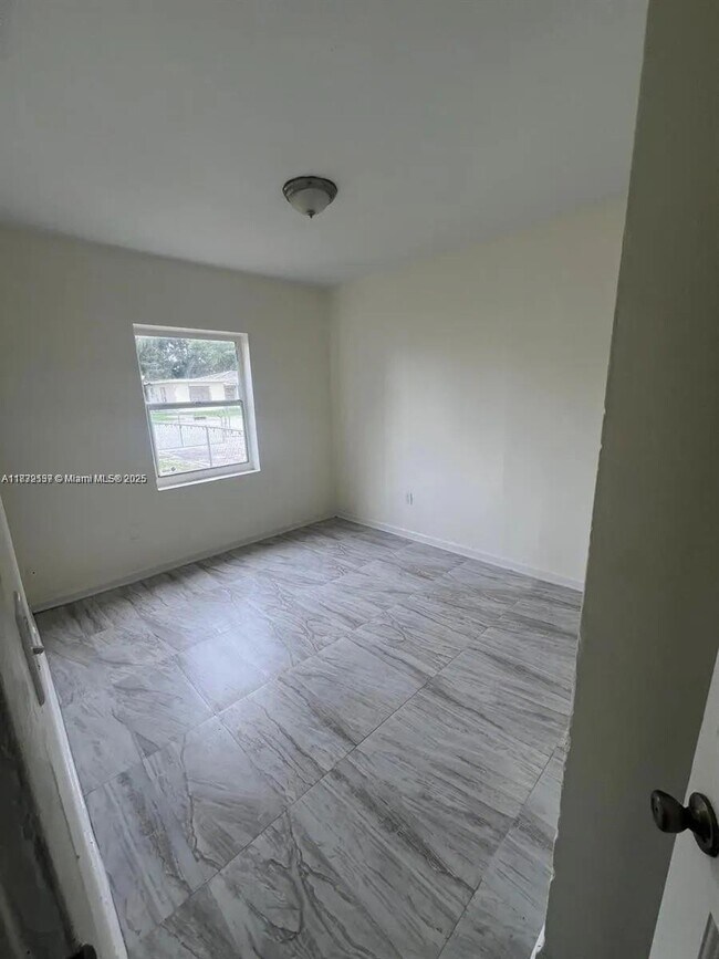 Building Photo - 10470 SW 172nd St