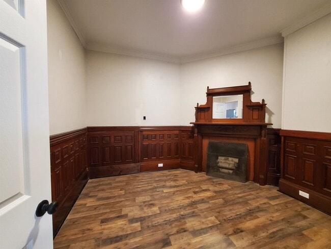 Building Photo - 17 Canaan St