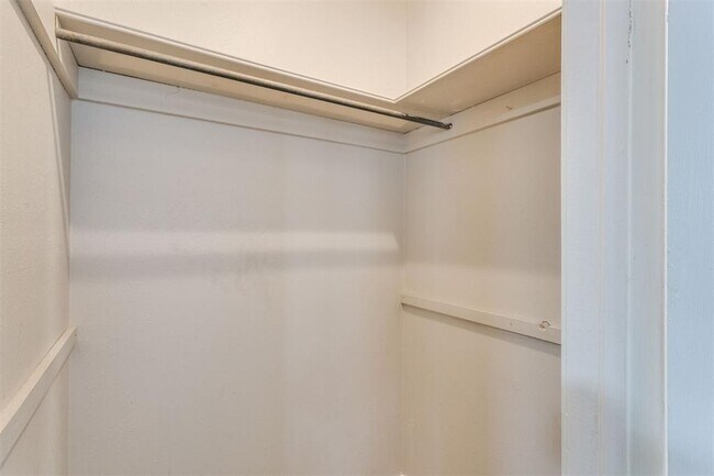 Building Photo - 2908 SW 62nd St
