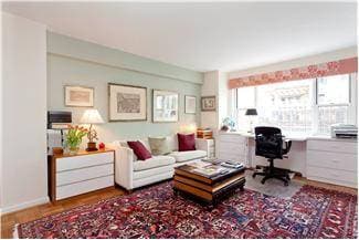 Building Photo - 100 W 57th St