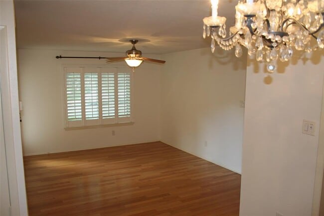 Building Photo - 8210 Bent Tree Rd