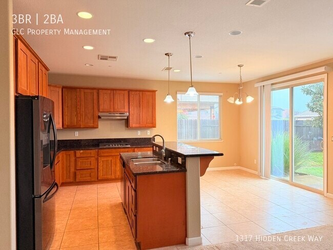 Building Photo - 1317 Hidden Creek Way