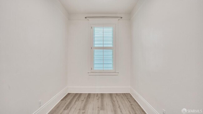 Building Photo - 2612 Greenwich St