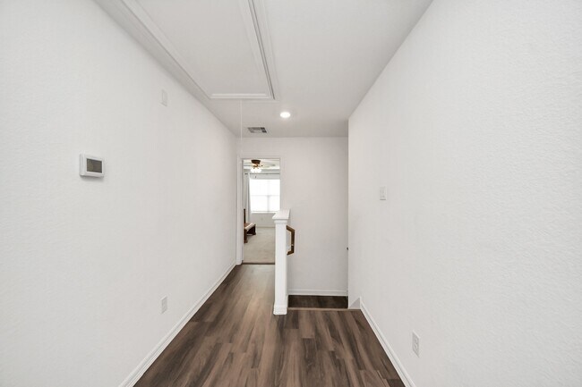 Building Photo - 26915 Wilderye Cv Ln