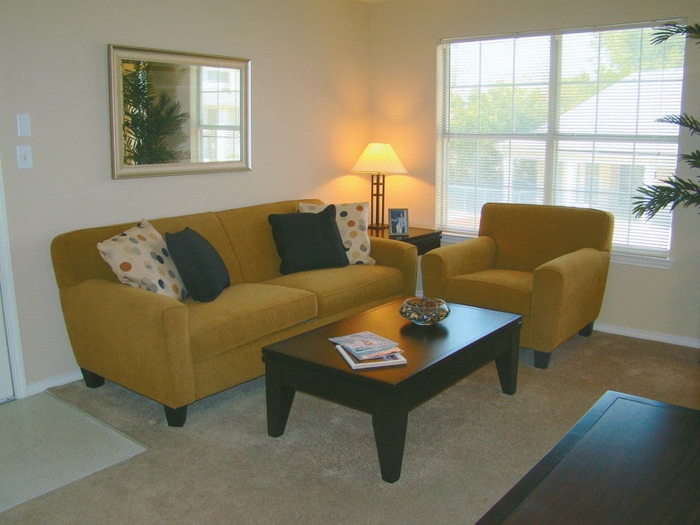 Arrowhead Park Apartments 605 Masterson Pass Austin TX 78753