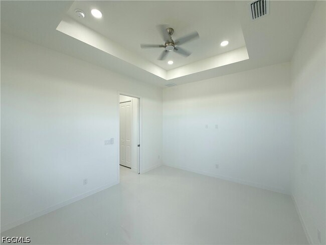 Building Photo - 4238 NW 34th Terrace