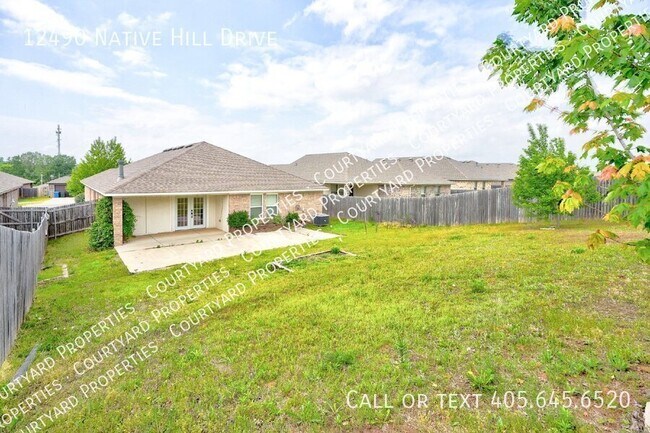 Building Photo - 12490 Native Hill Dr