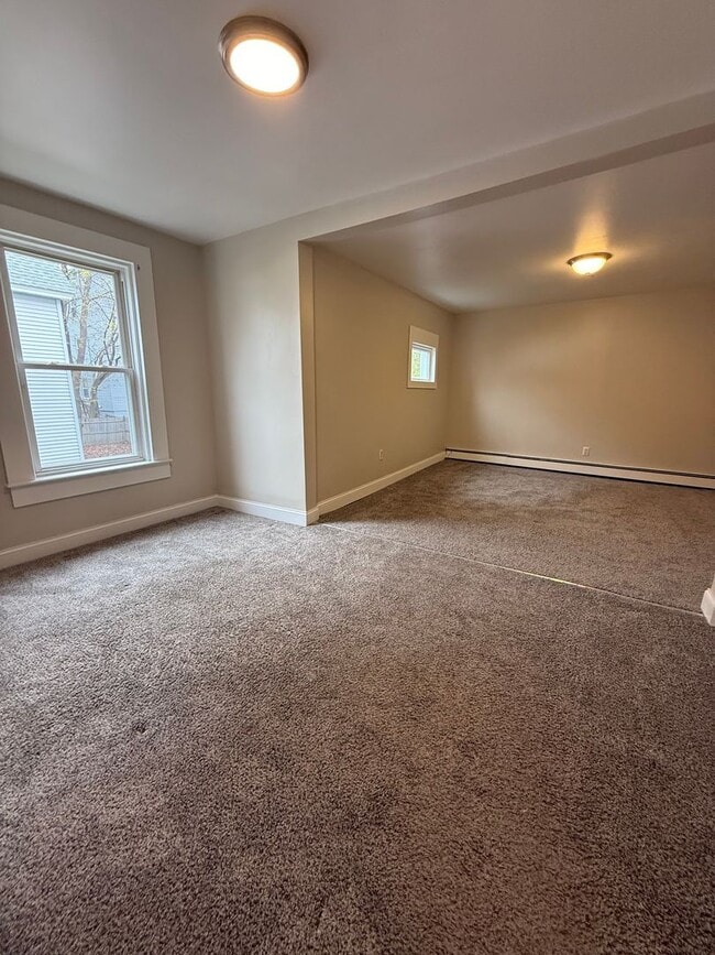 Building Photo - 206Connors-Gardner