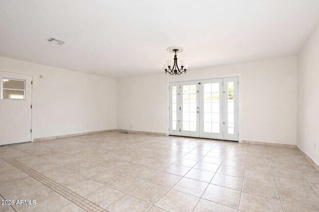 Building Photo - 7541 N 35th Dr