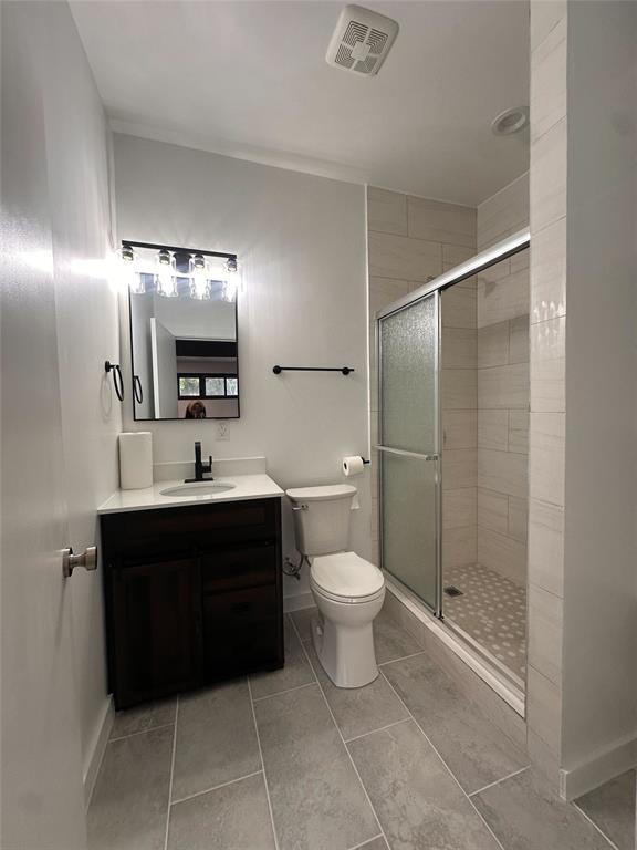 Building Photo - 1302 Ridgecrest Dr