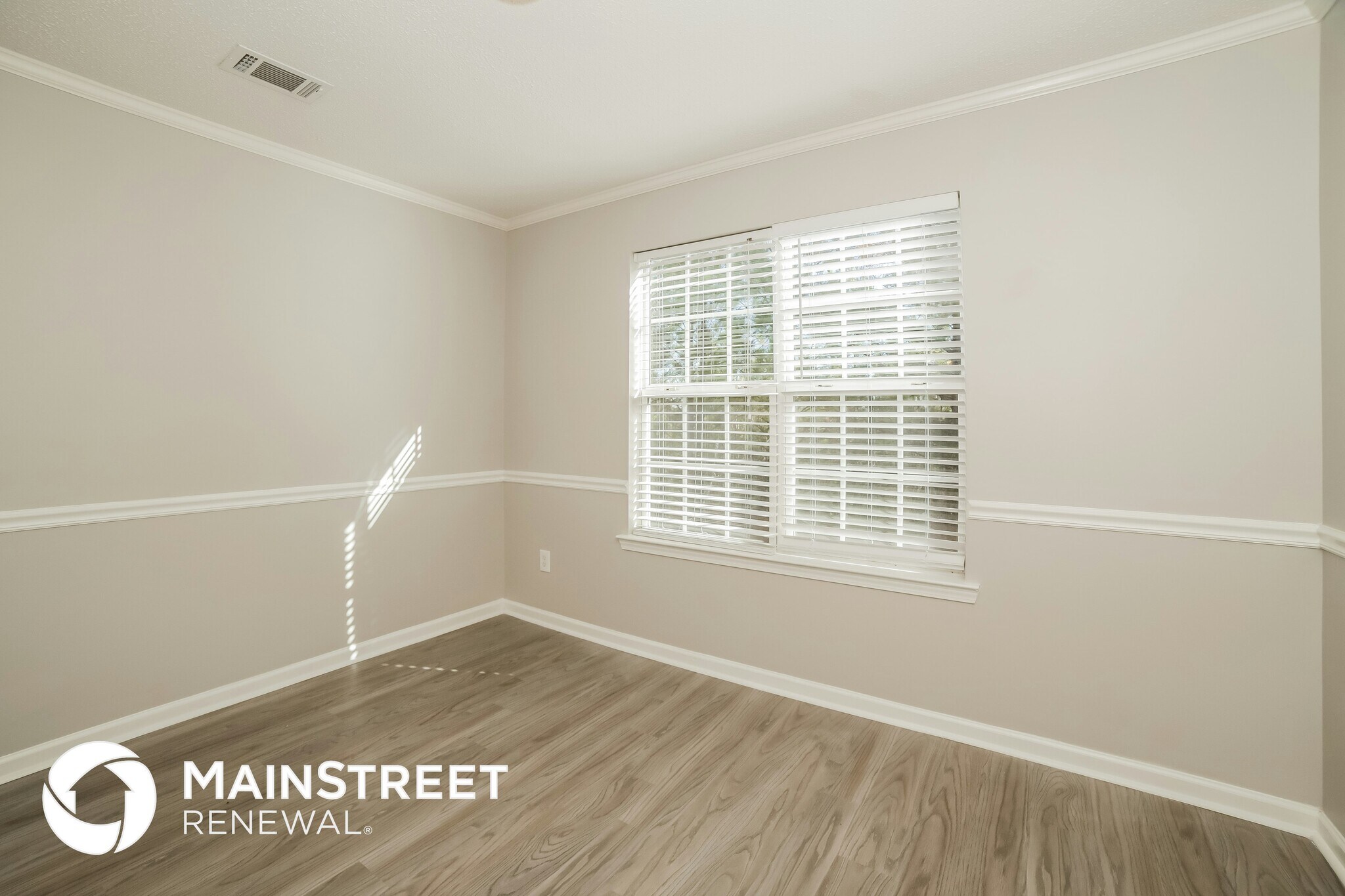 Building Photo - 4852 Wolfcreek View