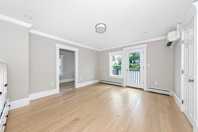 Primary Photo - 600 Shirley St