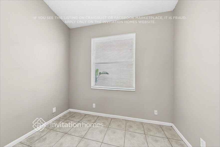 Building Photo - 7704 Thornlee Dr