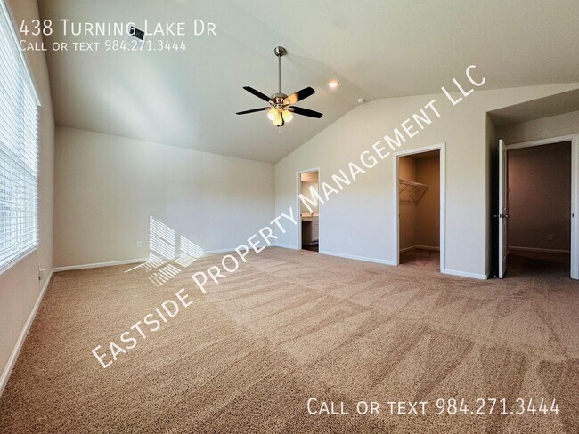 Building Photo - 438 Turning Lk Dr