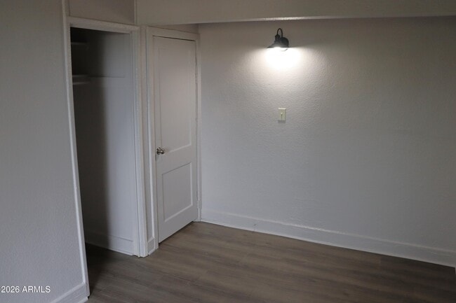 Building Photo - 540 Graham Pl