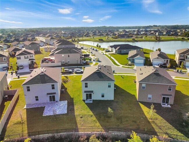 Building Photo - 1739 Post Oak Dr