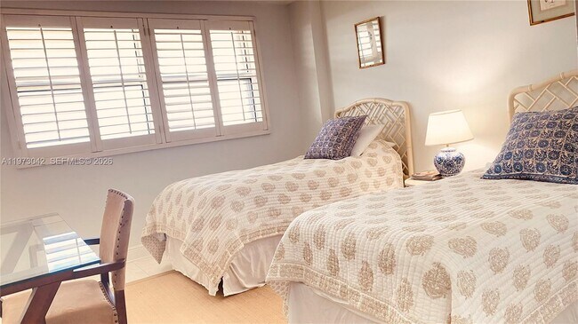 Building Photo - 177 Ocean Ln Dr