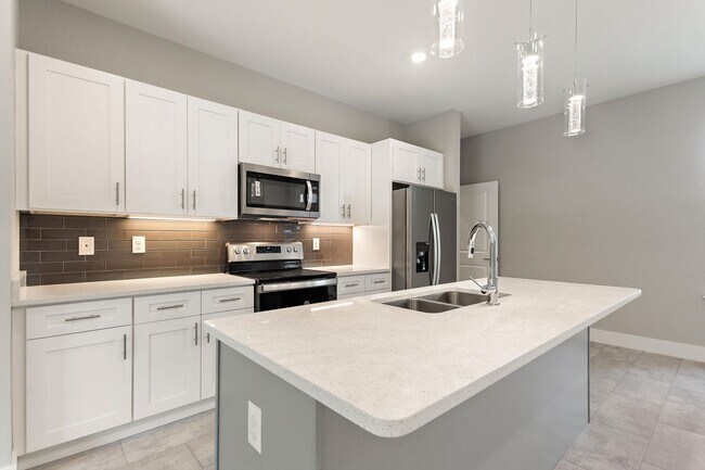 Building Photo - ONE MONTH FREE RENT! Modern, energy effici...