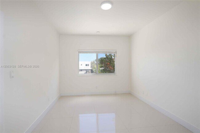 Building Photo - 26181 SW 135th Ct