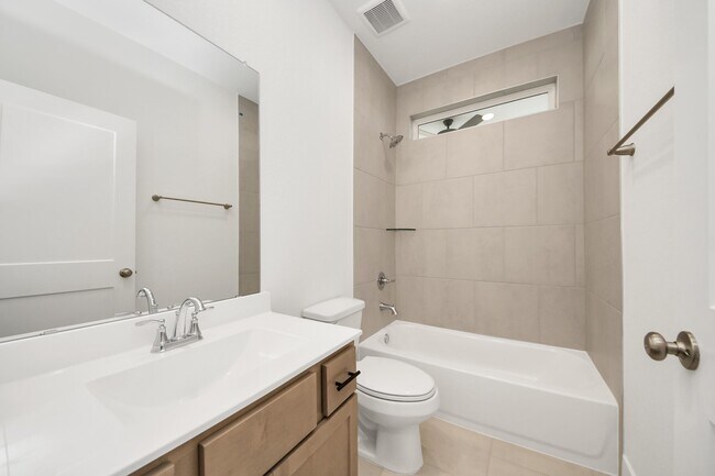 Building Photo - 1420 Shaded Rock Dr