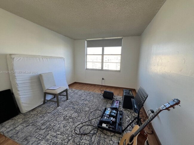 Building Photo - 2801 NE 183rd St