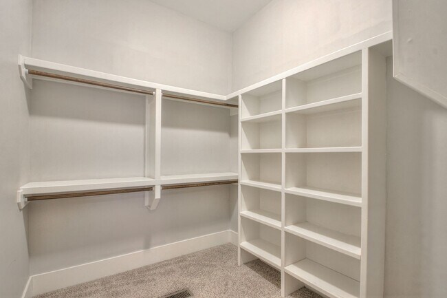 Building Photo - Great East Nashville 3BR Home