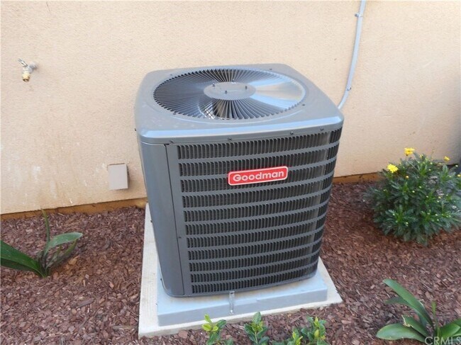 Building Photo - 3521 Percy St